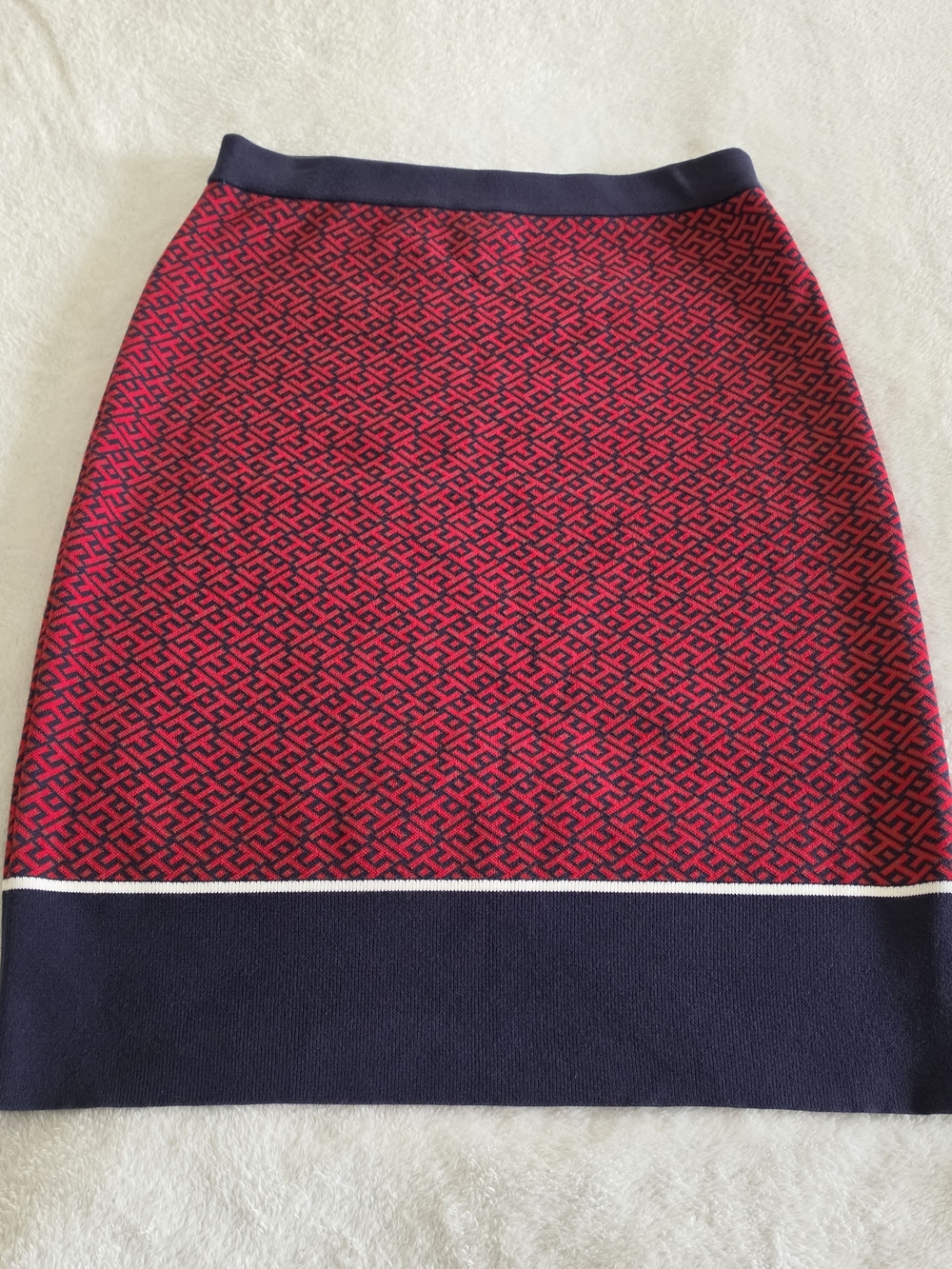 Tommy Hilfiger Geometric Monogram Knit Sweater Skirt Women's LG Red, White, Blue